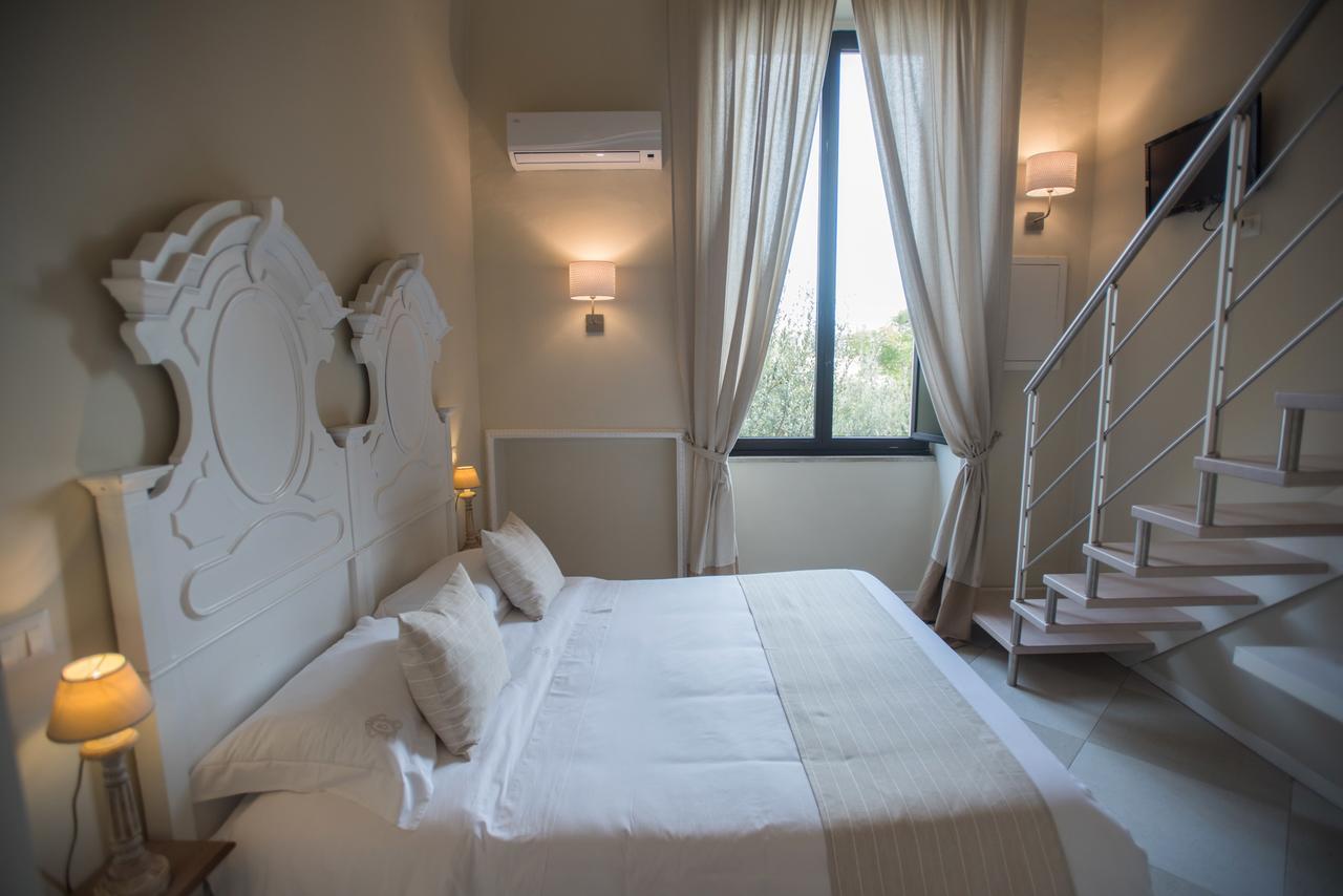 Bed and Breakfast Palazzo Belsanti Лечче Экстерьер фото
